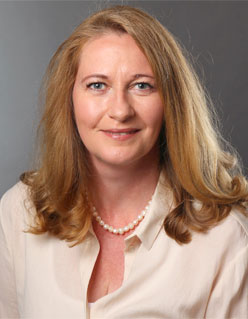 Isa Dollhopf
